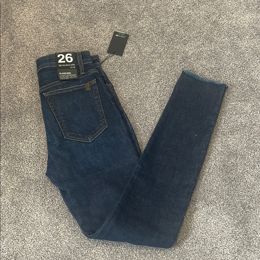 Joe’s Dark Wash Skinny Jeans